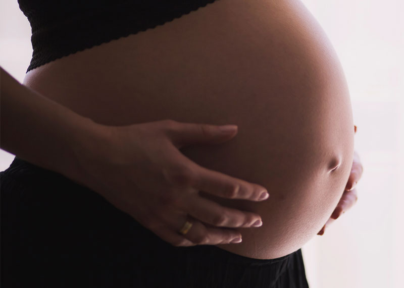 Ventre femme enceinte